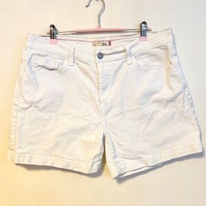 Levi’s 515 High Rise Cotton Blend Vintage Mom Denim Shorts White Womens Size 12
